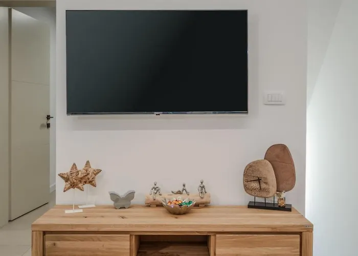 Arni By Interhome Semesterbostad Delnice