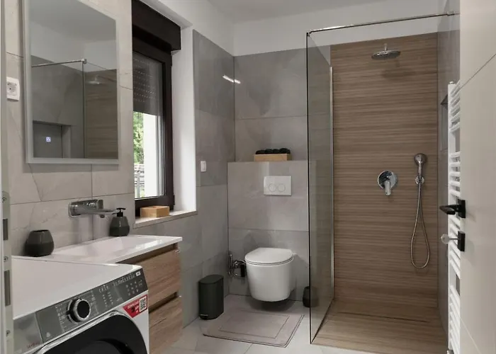 Arni By Interhome Semesterbostad Delnice