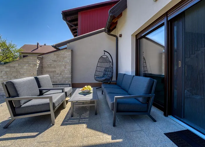 Semesterbostad Arni By Interhome